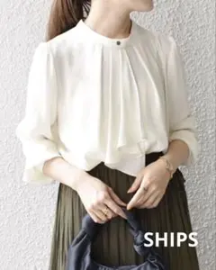 未使用【SHIPS】ラウンドネックフリルカラーブラウス - メルカリ