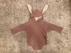 未使用　うさぎロンパース  70 耳と尻尾がかわいいです