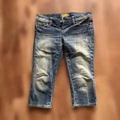 Item thumbnail for item d436b2d0-566d-4e22-997a-f63f10a35fae