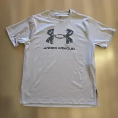 新品！UNDER ARMOUR アンダーアーマー半袖 Tシャツ Sサイズ