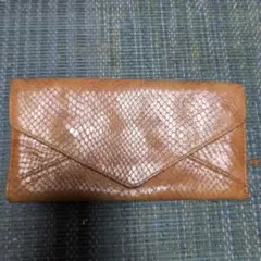 蛇皮 エンベロープ型長財布 ブラウン