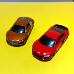 R8 トミカ　2台セット　初回特別？
