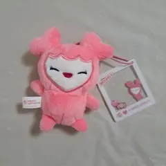 TWICE LOVELYS GIGO チャーム付きマスコット モモ