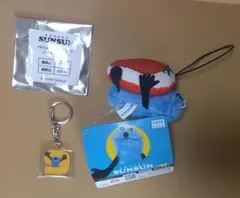 SUNSUNフルーツマスコットいちご&ノベルティキーホルダー　パペットスンスン