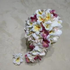 ウェディングブーケ プルメリアウェディングブーケ ブートニアセット