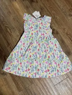 【新品未使用】西松屋 花柄 ノースリーブワンピース 120cmのサムネイル