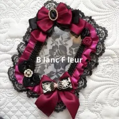 B7 硬質ケースデコ　レースデコ　赤　黒　トレカケース