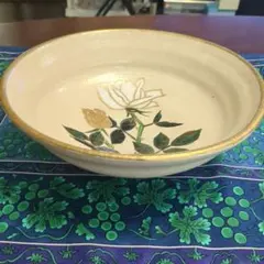 九谷焼　薔薇模様　深鉢1個