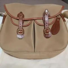 Brady ショルダーバッグ