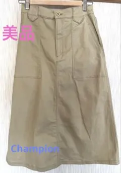 お値下げ！【美品】Champion スカート　Lのサムネイル