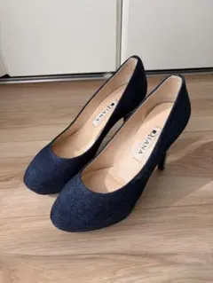 DIANA パンプス　22センチ　美品