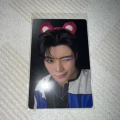 ZB1 ゴヌク トレカ ツアー 会場 グッズ 特典