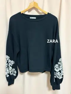 裏起毛★ZARA 袖刺繍　クロップド　プルオーバー