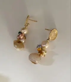 カラフル淡水パール　ピアス