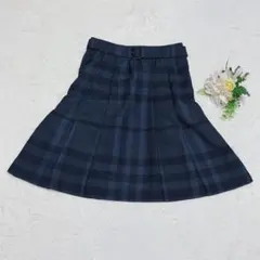 極美品 BURBERRY ノバチェック フレアスカート 膝丈 バックルベルト М