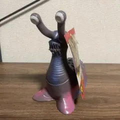 メディコムトイ ナメゴン (マルサン復刻版) (新色) ウルトラマン ソフビ メディコムトイ ナメゴン (マルサン復刻版) (新色) ウルトラマン