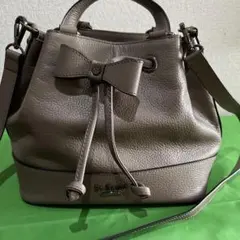 Item thumbnail for item 89081991-4f2b-46ca-995f-3a1427033b0e