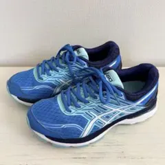 【美品】ASICS GT-2000 ランニングシューズブルー23.5cmメッシュのサムネイル