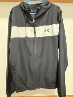 Under Armour フード付きウィンドブレーカー LG 黒/グレー
