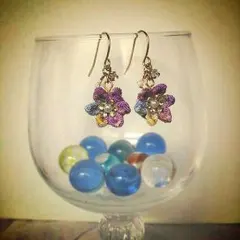 値下げ中☆ちりめん細工 花のピアス