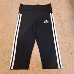 adidas サイドストライプ 黒レギンス、スパッツ