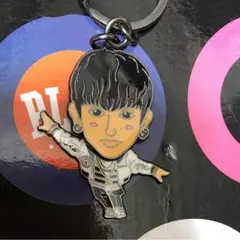佐野玲於 首振り