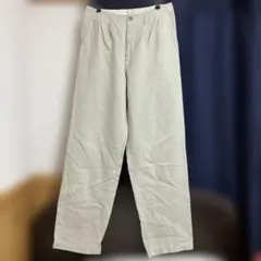 タック チノパン