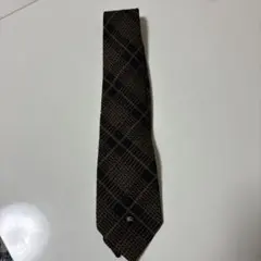 Barbour 黒と茶色のチェックネクタイ