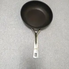 LE CREUSET ル・クルーゼ ソースパン 片手フライパン20cm 1.9L - メルカリ