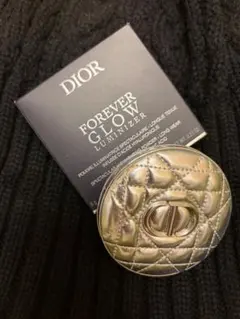 DIOR ディオールスキン フォーエヴァー グロウ ルミナイザー 06
