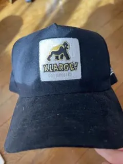 ジャスティンビーバー 着　X-LARGE × NEW ERA ベロア キャップのサムネイル