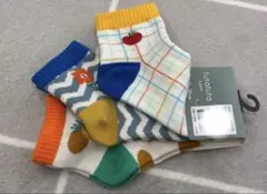【新品未使用】バースデイ　futafuta 靴下　15〜20cm 3足セット