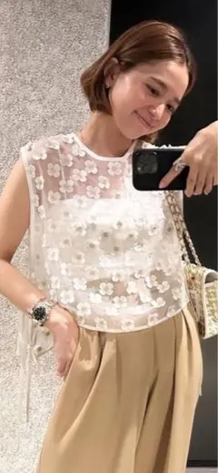 Item thumbnail for item d4a91fe8-eff6-4f41-b841-d66ad3212554