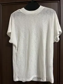 エモダ　トップスのサムネイル