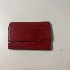 Louis Vuitton エピレザー 赤 キーケース