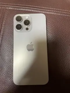 iPhone15Pro MAX512GBナチュラルチタニウム