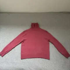 ユニクロ タートルネック ニット M ピンク