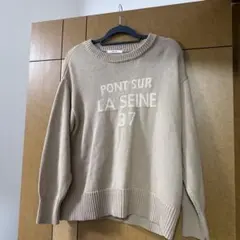 ニット　トップス