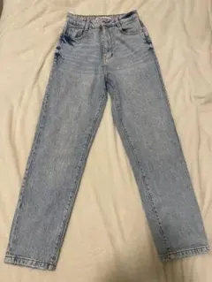 ZARA ライトブルー ストレートレッグデニム