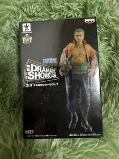 ONE PIECE DRAMATIC SHOWCASE ゾロ フィギュア