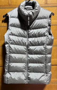 ユニクロ　ウルトラライトダウン　ベスト　ウィメンズ　Sサイズ