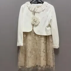 ホワイト花装飾ドレスのサムネイル