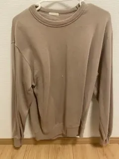 ベージュ クルーネック 長袖 トレーナー