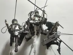 進撃の巨人 in DISH UP ビッグアクリルスタンド エレン ミカサ - メルカリ