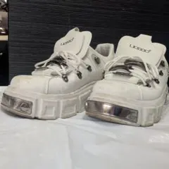 週末値下げ！U-Know 厚底ホワイトスニーカー