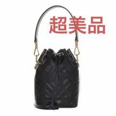 【最終価格】FENDI モン トレゾール ブラック ミニバッグ FFモチーフのサムネイル