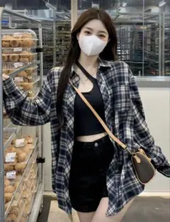 Item thumbnail for item 75f05f9b-4734-4726-bc5a-31df106f9dc6