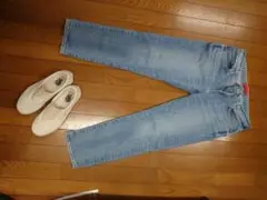 レッドカード　ジーパン