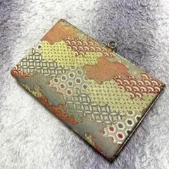 b27o クラッチバッグ ハンドバッグ ゴールド キラキラ 高級感 オシャレ