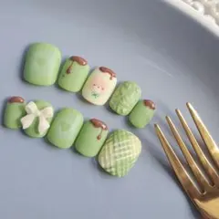 ネイルチップ バレンタイン チョコ 抹茶 緑 グリーン 紗々 くま